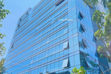 Office Space for sale in Sunteck Crest
