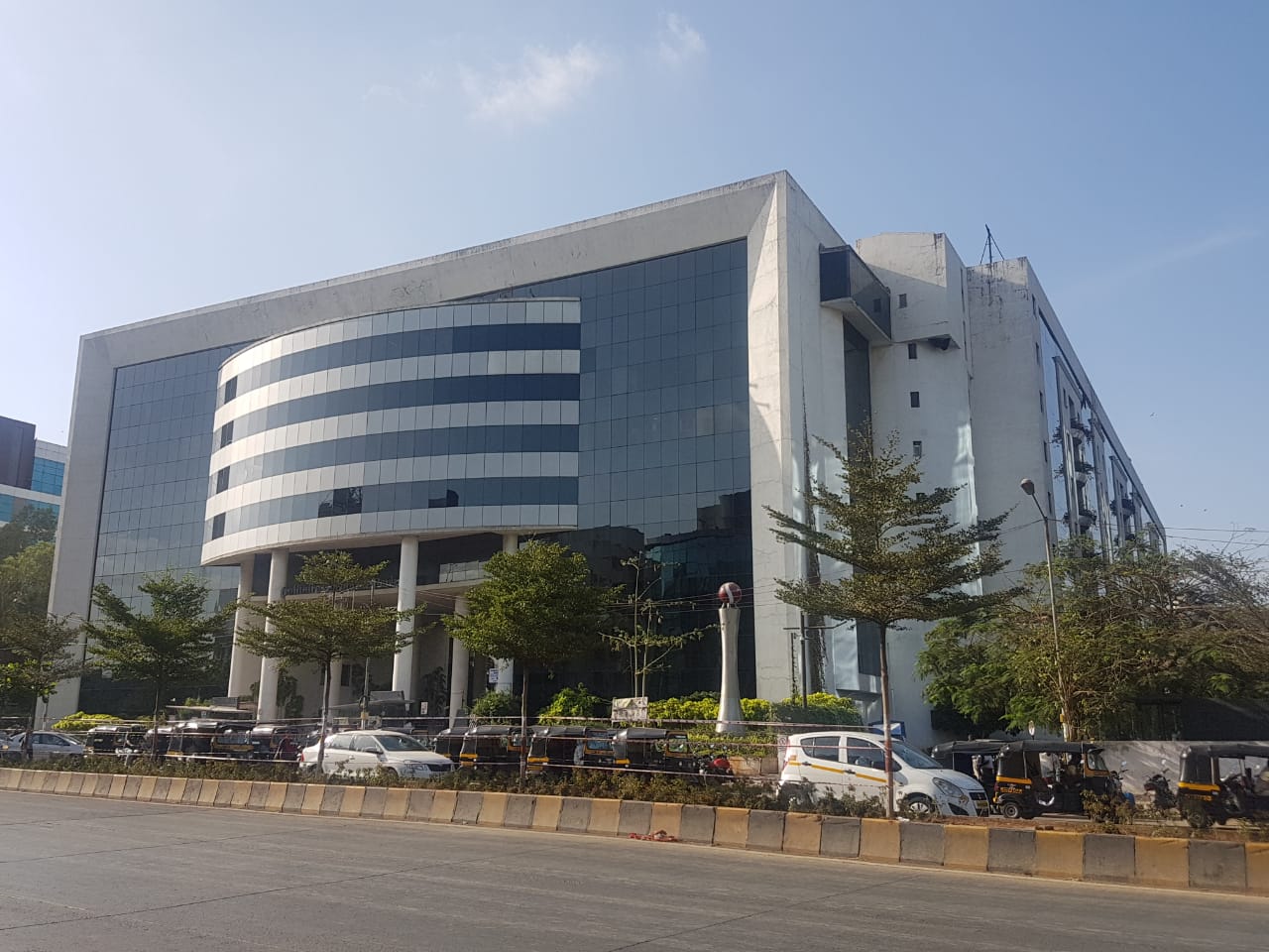 Commercial Office Space For Rent in 215 Atrium, Andheri East