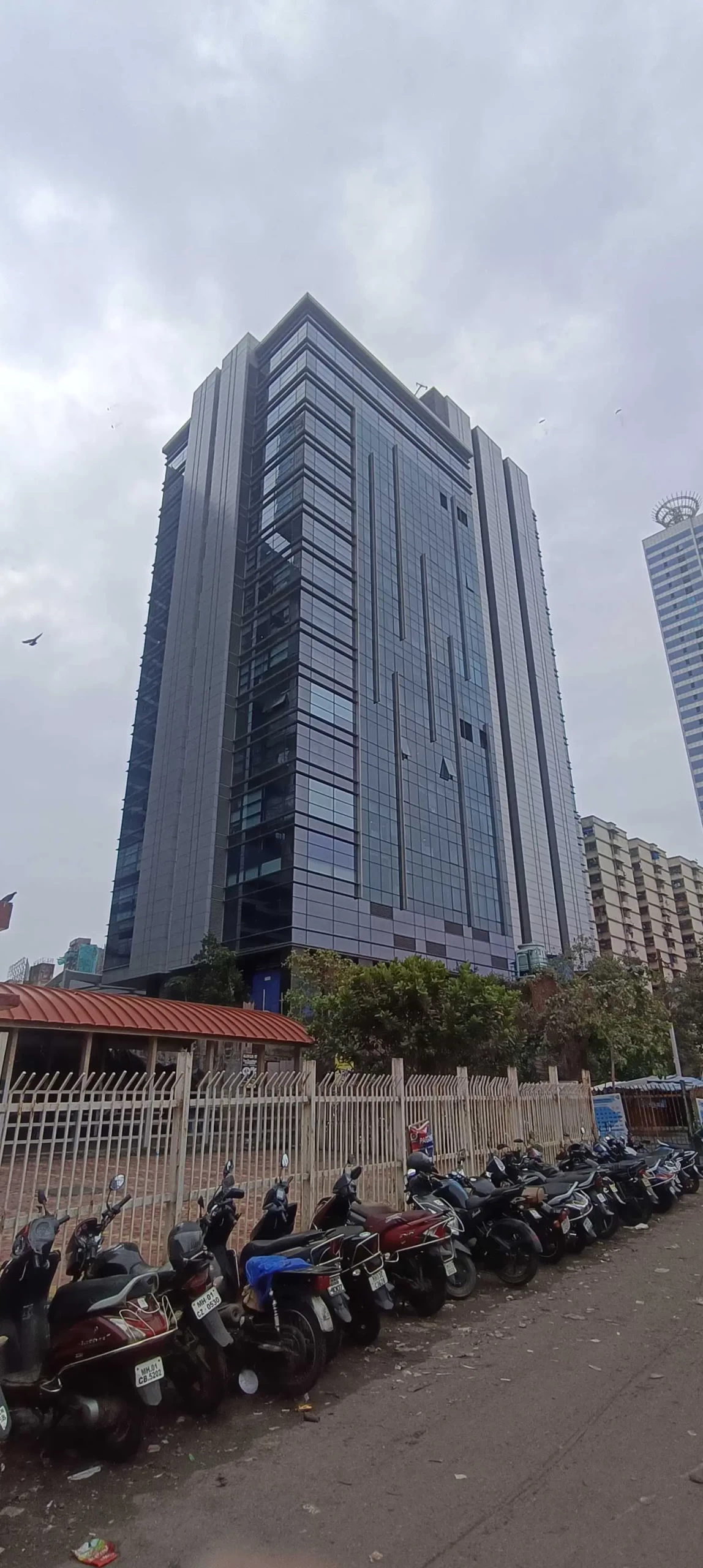 Commercial Office Space For Rent in Naman Midtown, Elphinstone