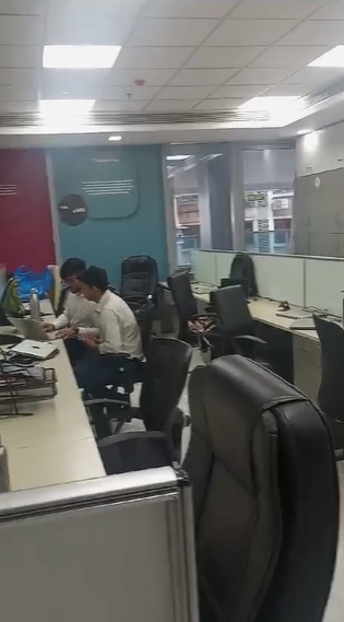670 Sq-ft Premium Commercial Office Space for Rent in Ghatkopar West, Mumbai