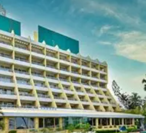 4800 Sq-ft Premium Commercial Office Space for Rent in DLH Park, Malad West