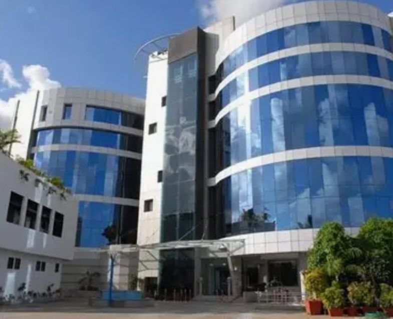 Spacious 1450 Sq-ft Office Space for Rent in Peninsula Plaza, Andheri West