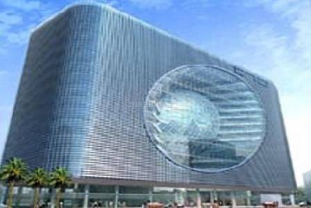 Luxurious 8500 Sq-ft Commercial Office Space for Rent in Wadhwa The Capital, BKC